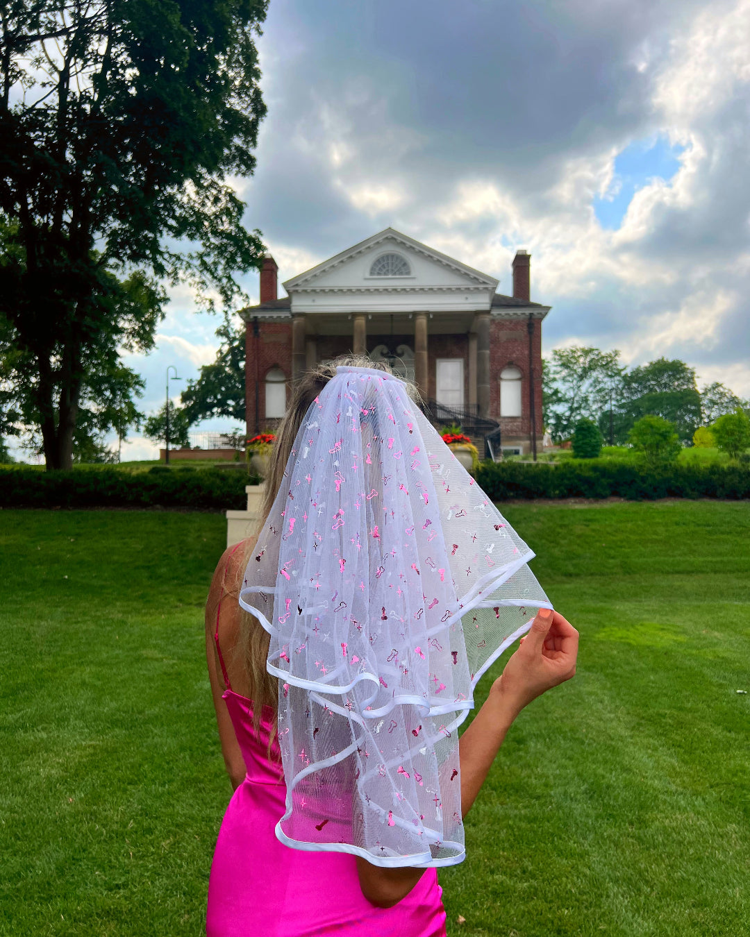 Matching wedding veil design
