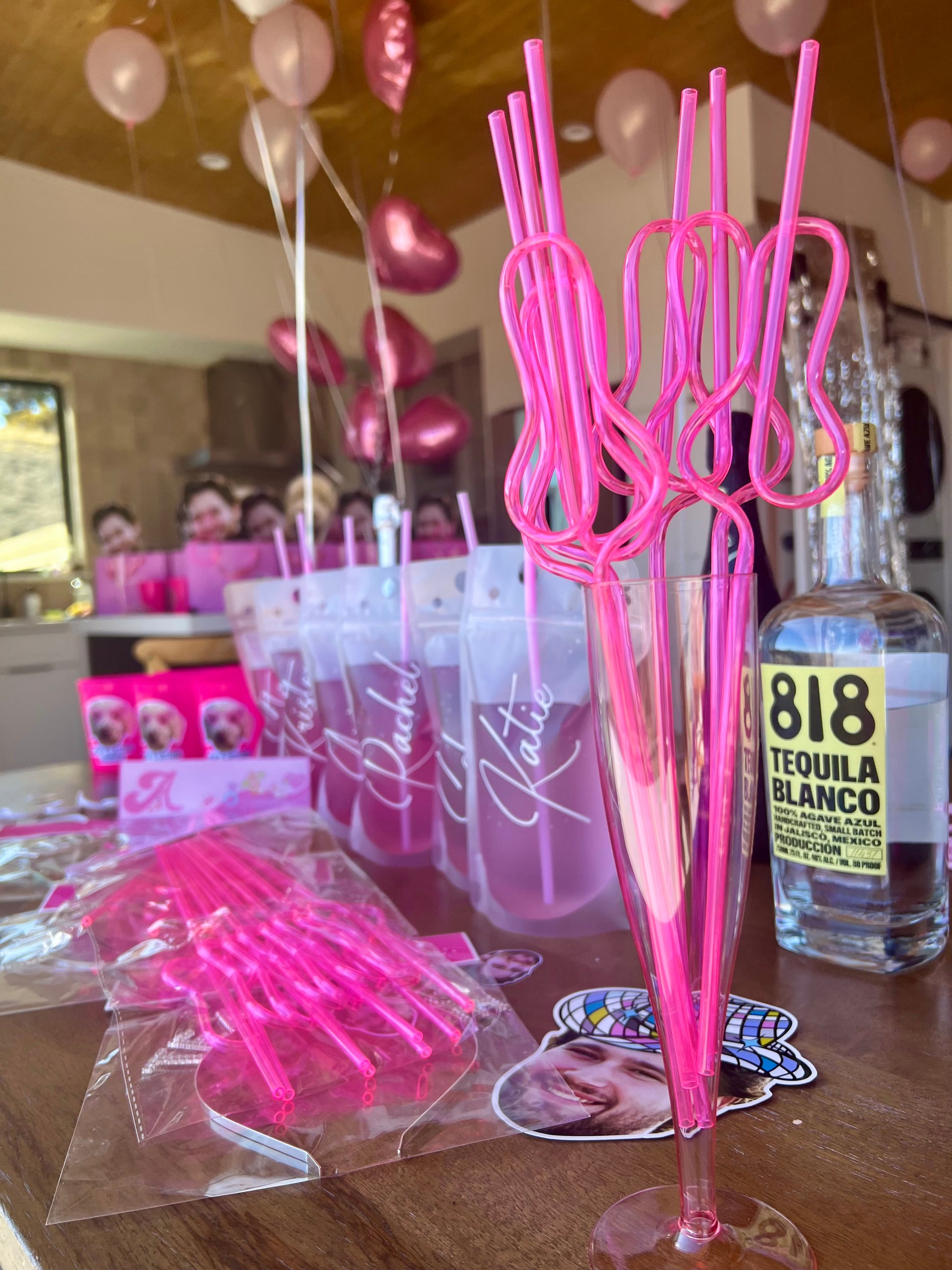 Fun pink straws for kids
