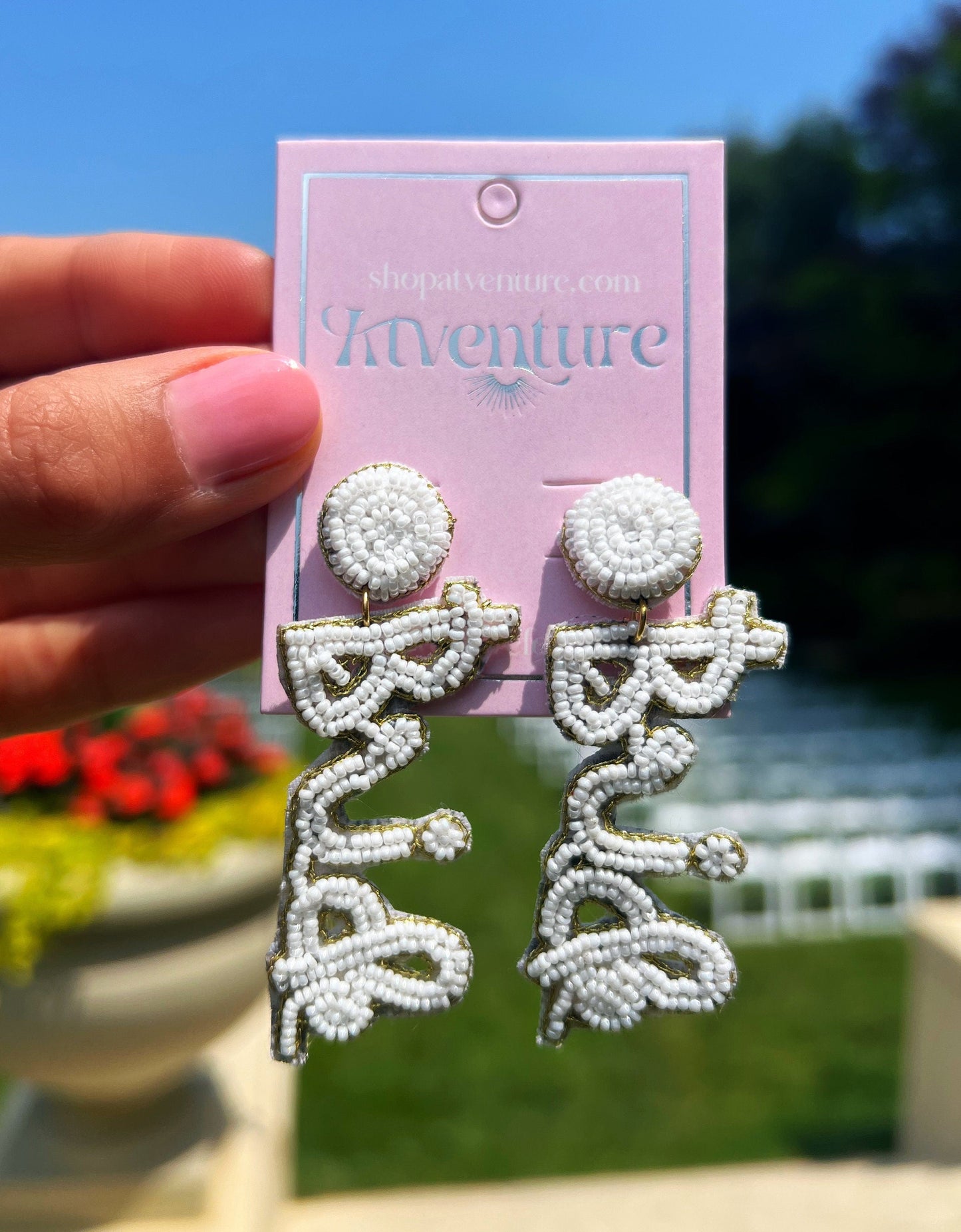 Beaded earings, Bride gifts, Bridal party gifts, Bride beaded earrings, Bridal shower gifts for bride
