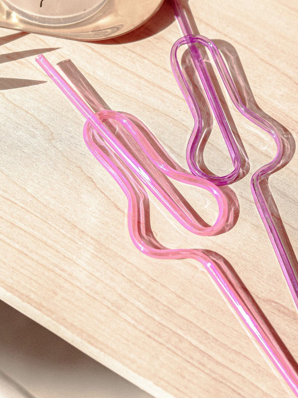 Stylish pink party straws